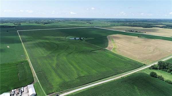 197 Acres of Agricultural Land for Auction in Winchester, Kansas