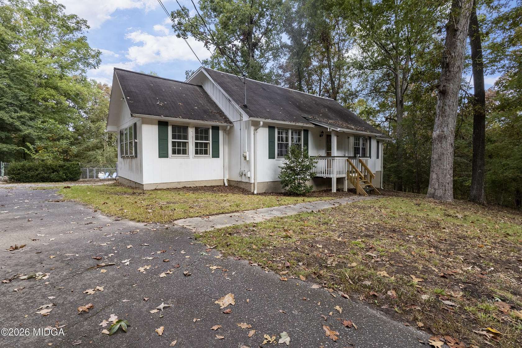 2.1 Acres of Land with Home for Sale in Juliette, Georgia