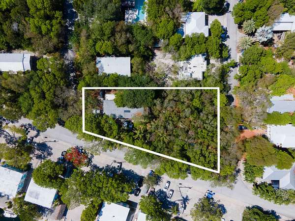 0.53 Acres of Residential Land for Sale in Plantation Key, Florida