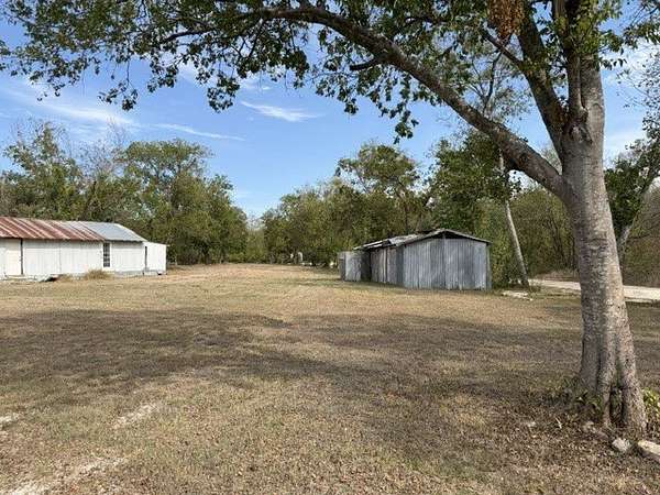 0.4 Acres of Residential Land for Sale in Groesbeck, Texas