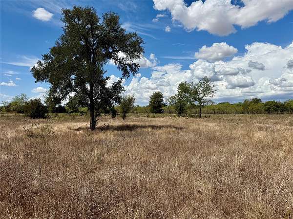 1.67 Acres of Land for Sale in Marlin, Texas