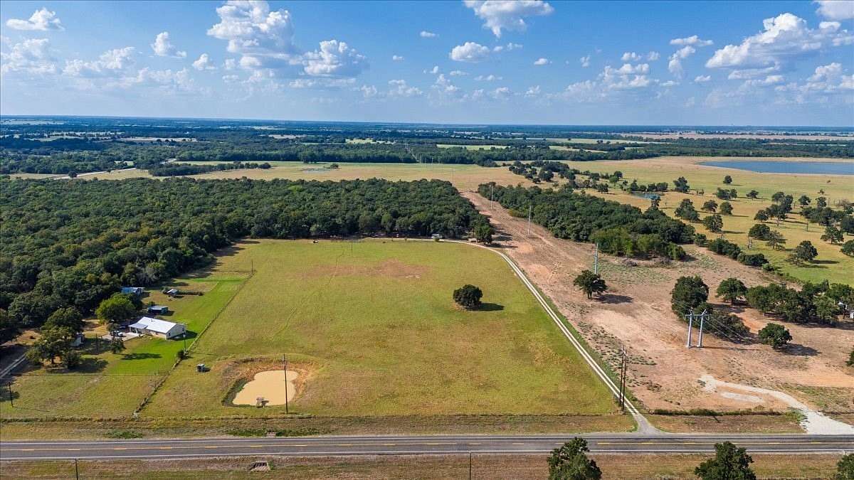 26.3 Acres of Land with Home for Sale in Lott, Texas