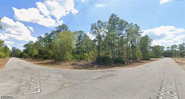 0.3 Acres of Residential Land for Sale in Lehigh Acres, Florida
