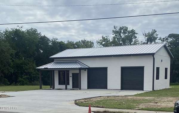 1.54 Acres of Improved Commercial Land for Lease in Oak Hill, Florida