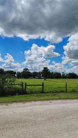 5 Acres of Residential Land for Sale in Riverview, Florida