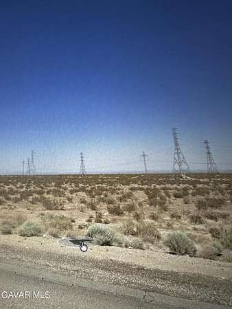 4.67 Acres of Land for Sale in Mojave, California