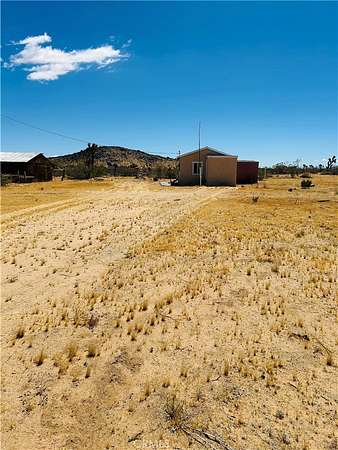 1 Acre of Land with Home for Sale in Landers, California