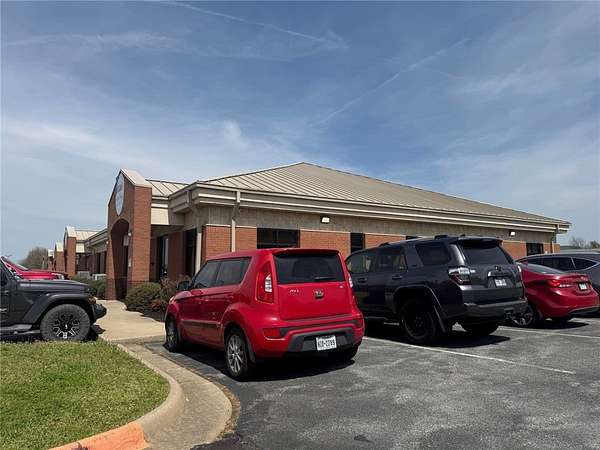 2.19 Acres of Improved Commercial Land for Sale in Springdale, Arkansas