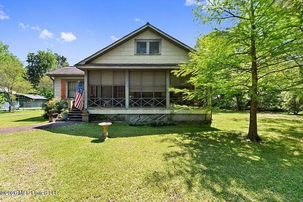 0.5 Acres of Residential Land for Sale in Ocean Springs, Mississippi
