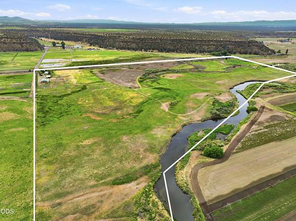 95.2 Acres of Land with Home for Sale in Redmond, Oregon