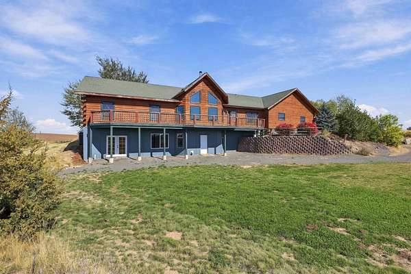 3.62 Acres of Land with Home for Sale in Davenport, Washington