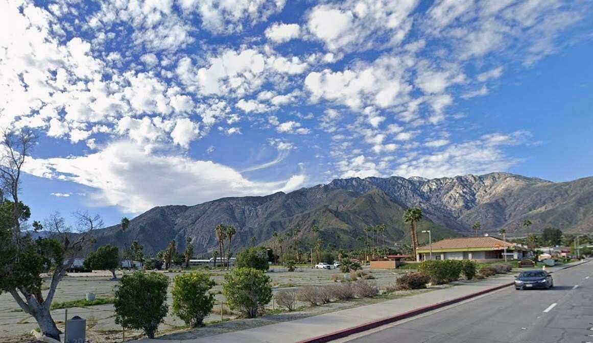 5.27 Acres of Residential Land for Sale in Palm Springs, California
