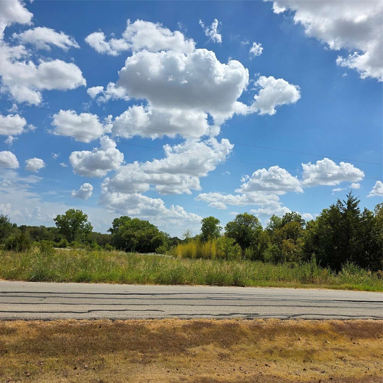 10.2 Acres of Land for Sale in Kaufman, Texas