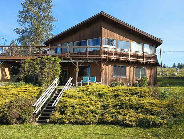 1.7 Acres of Land with Home for Sale in Republic, Washington