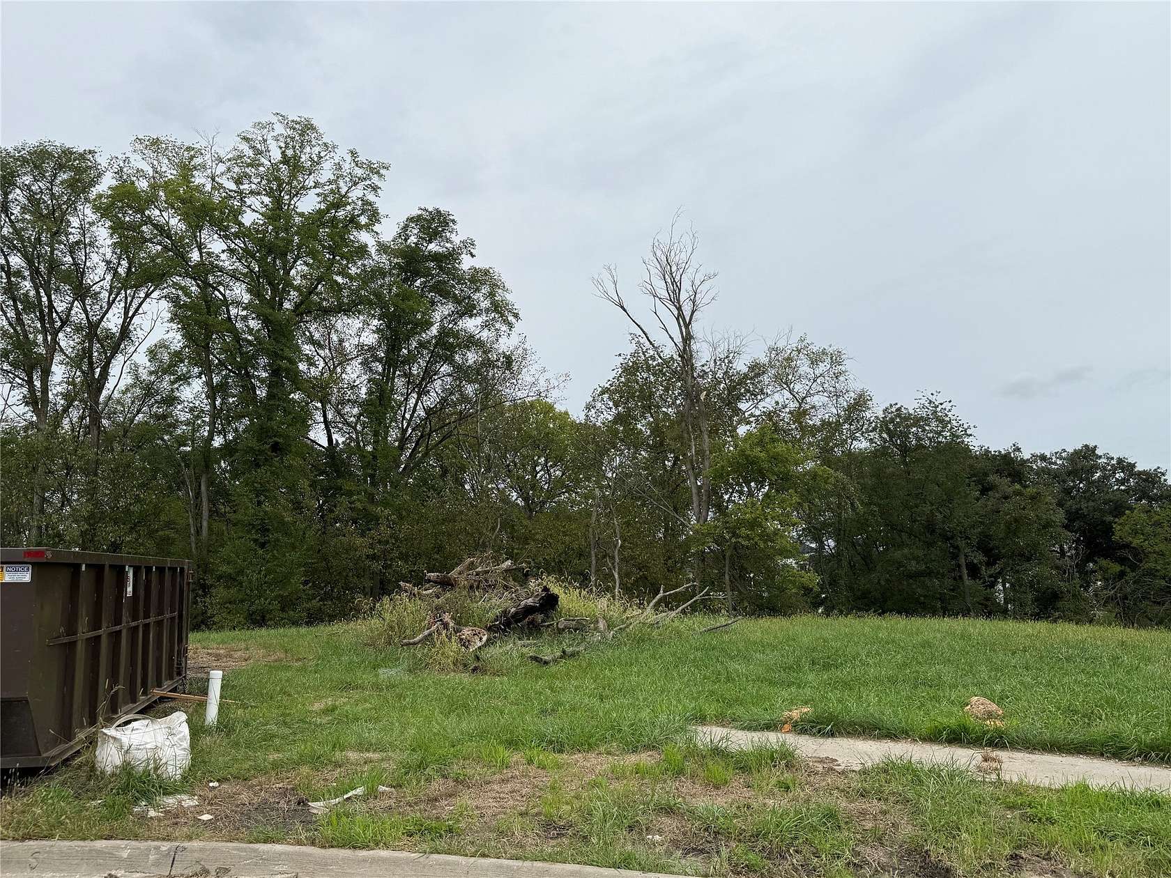 0.6 Acres of Residential Land for Sale in Waukee, Iowa