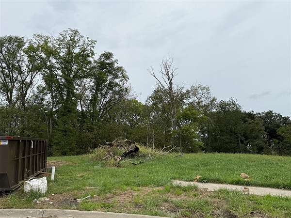 0.6 Acres of Residential Land for Sale in Waukee, Iowa