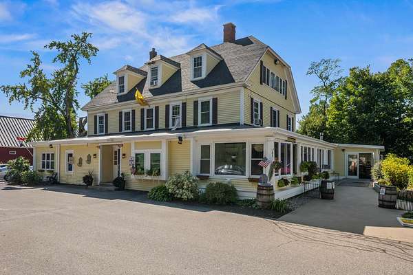 5.2 Acres of Mixed-Use Land for Sale in Conway, New Hampshire