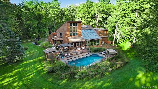 4.4 Acres of Land with Home for Sale in Pine Bush, New York
