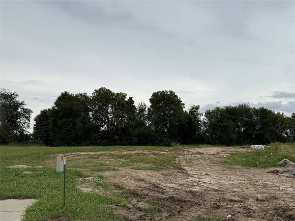 0.49 Acres of Residential Land for Sale in Waukee, Iowa