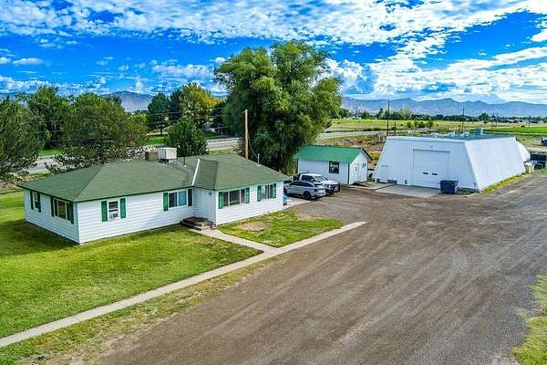 8.29 Acres of Land with Home for Sale in Grand Junction, Colorado