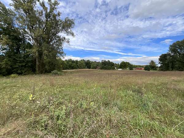 14.6 Acres of Land for Sale in Dowagiac, Michigan