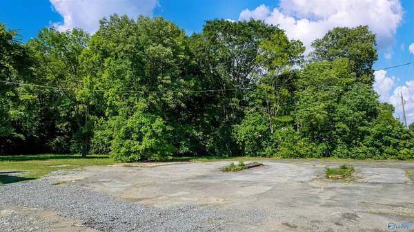 0.39 Acres of Commercial Land for Sale in Attalla, Alabama