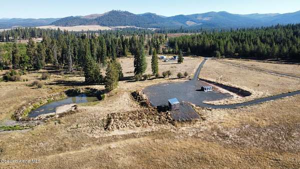 20 Acres of Land for Sale in Santa, Idaho