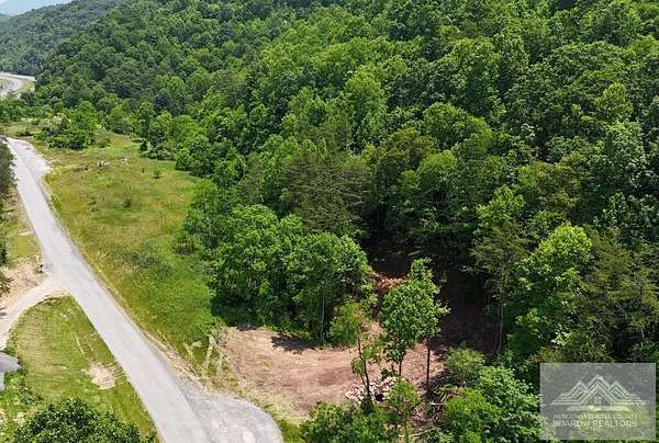 31.2 Acres of Land for Sale in Princeton, West Virginia
