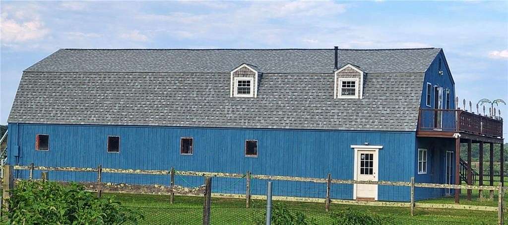 4.59 Acres of Land with Home for Sale in South Kingstown Town, Rhode Island
