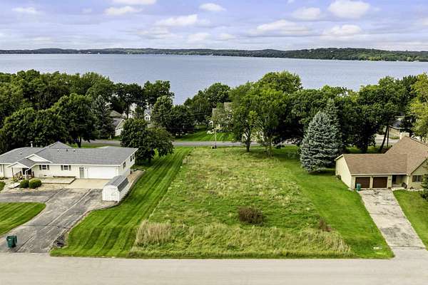 0.46 Acres of Residential Land for Sale in Markesan, Wisconsin