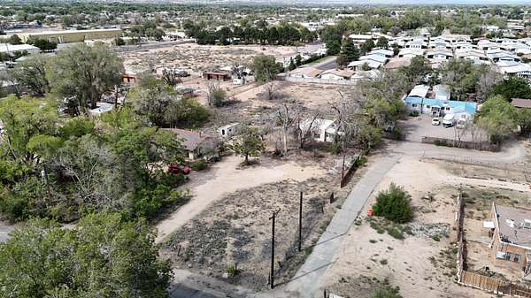1.26 Acres of Mixed-Use Land for Sale in Albuquerque, New Mexico