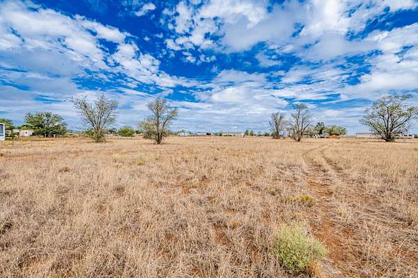 1 Acre of Residential Land for Sale in Moriarty, New Mexico