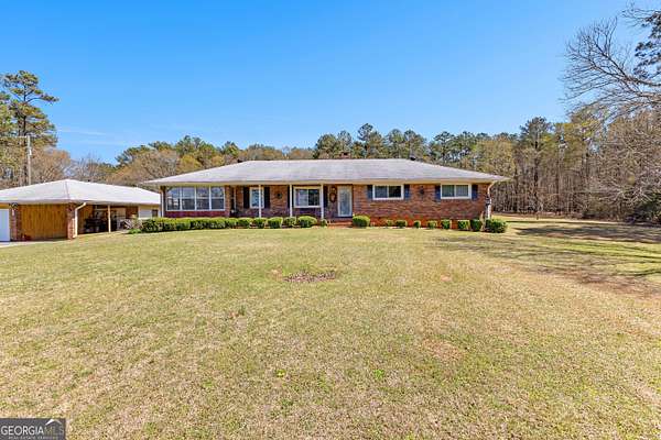 31 Acres of Land with Home for Sale in McDonough, Georgia