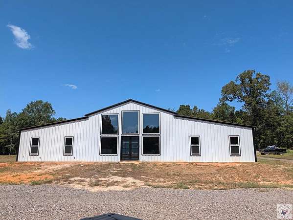 19.5 Acres of Land with Home for Sale in Fouke, Arkansas