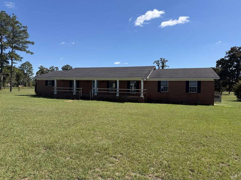 4 Acres of Land with Home for Sale in Bainbridge, Georgia