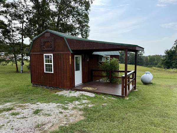 1 Acre of Improved Residential Land for Sale in Beattyville, Kentucky