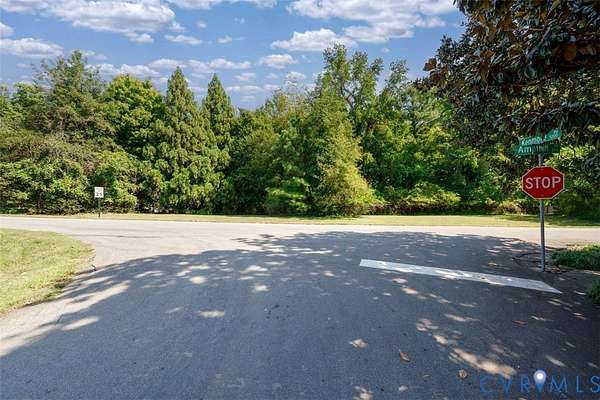 0.9 Acres of Residential Land for Sale in Richmond, Virginia
