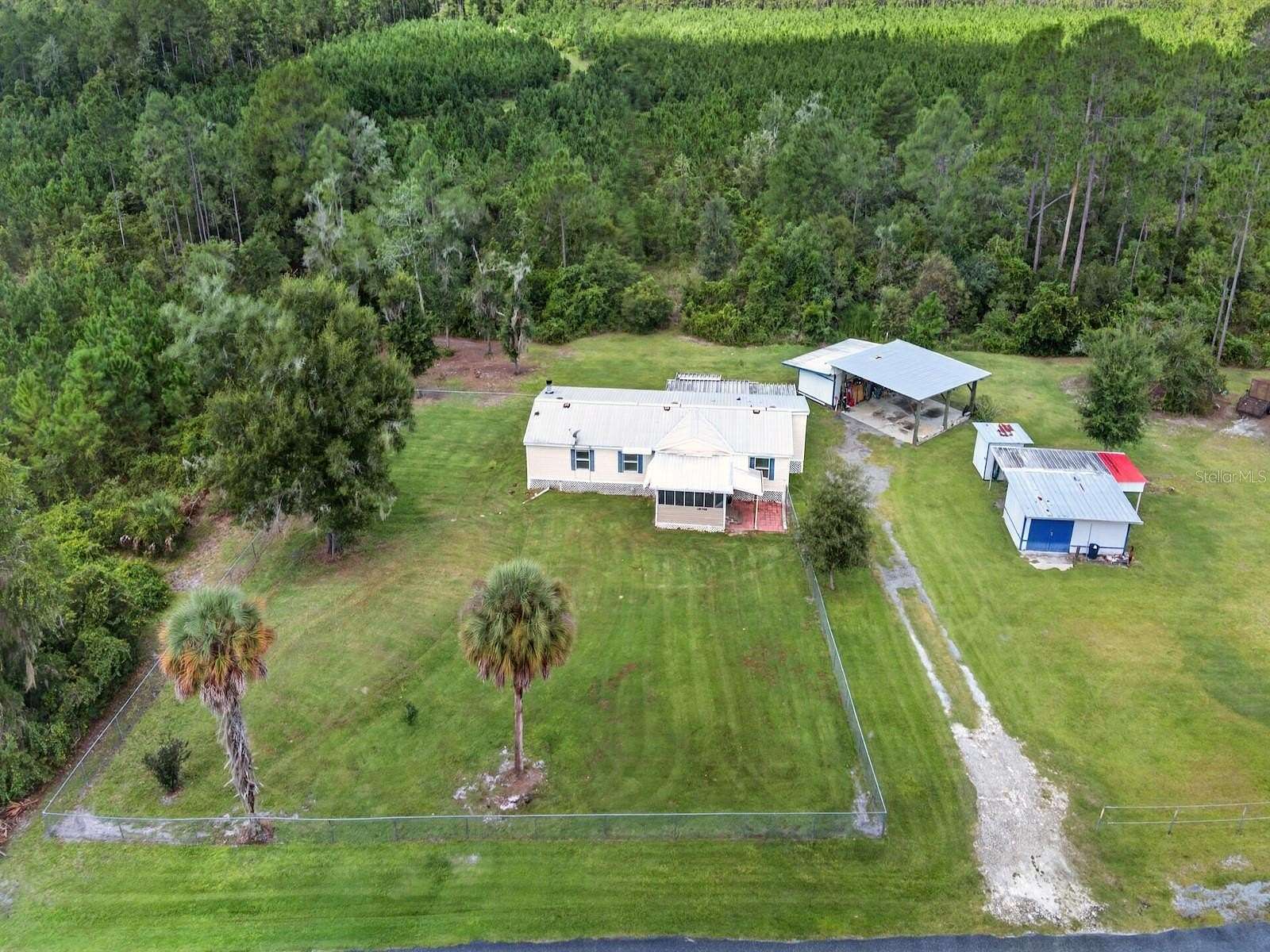 2.15 Acres of Land with Home for Sale in Fort McCoy, Florida