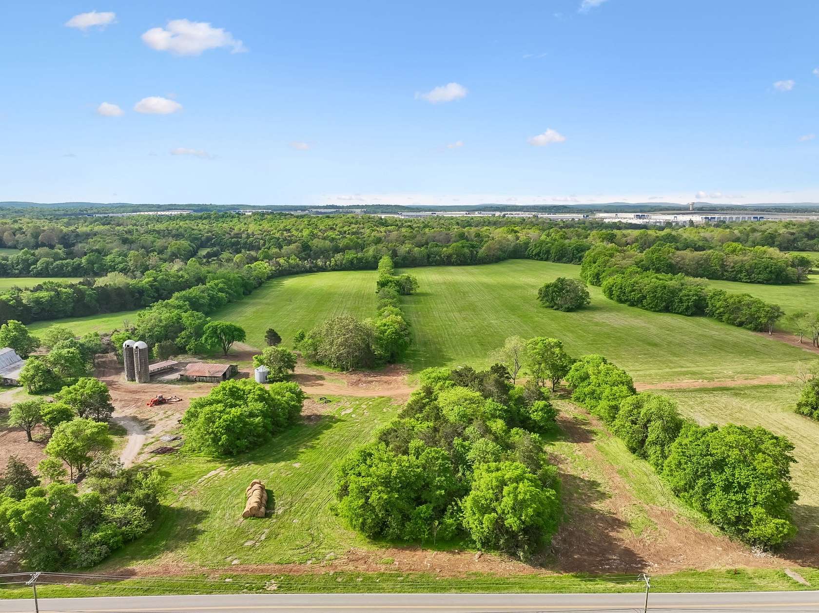 6.57 Acres of Residential Land for Sale in Lebanon, Tennessee