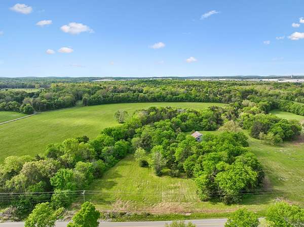 5.56 Acres of Residential Land for Sale in Lebanon, Tennessee
