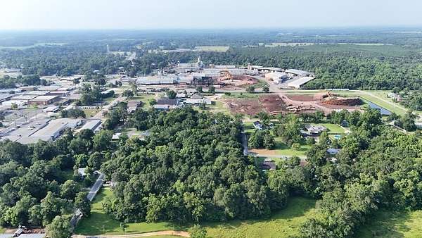 0.5 Acres of Land for Sale in Graceville, Florida