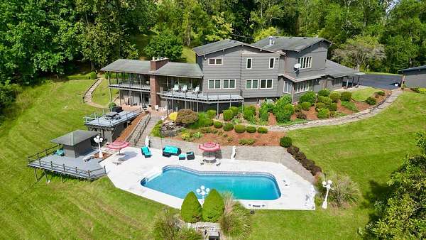 5.4 Acres of Land with Home for Sale in Wheelersburg, Ohio