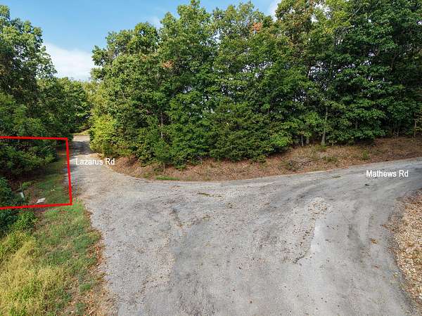 3.3 Acres of Land for Sale in Reeds Spring, Missouri