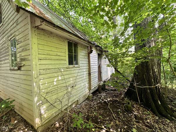 1.27 Acres of Residential Land for Sale in Mitchell, Indiana