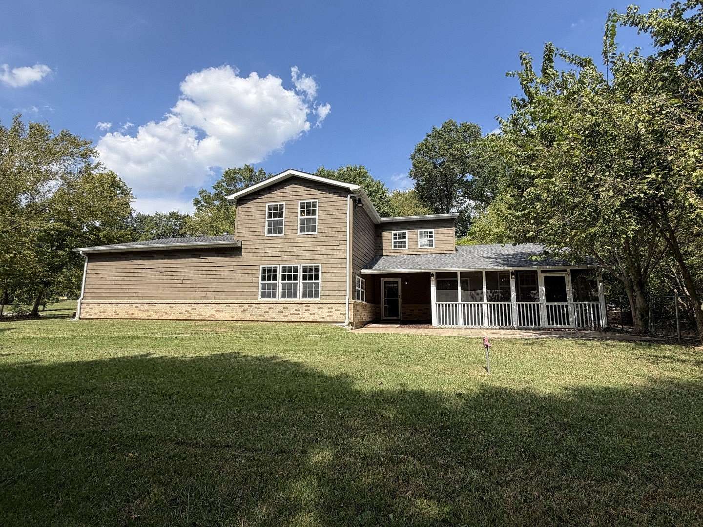 3.5 Acres of Land with Home for Sale in Carbondale, Illinois