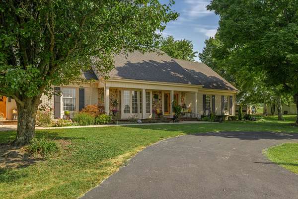 24.4 Acres of Land with Home for Sale in Lexington, Kentucky