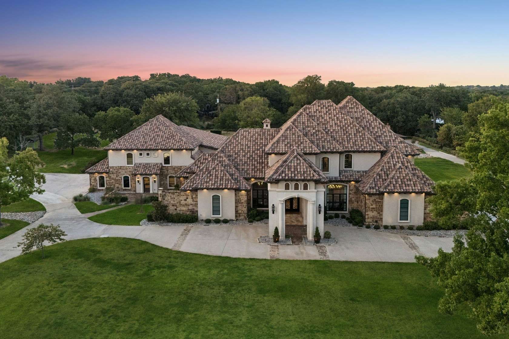 4.54 Acres of Land with Home for Sale in Colleyville, Texas
