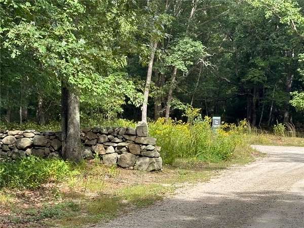 1.22 Acres of Residential Land for Sale in South Kingstown Town, Rhode Island
