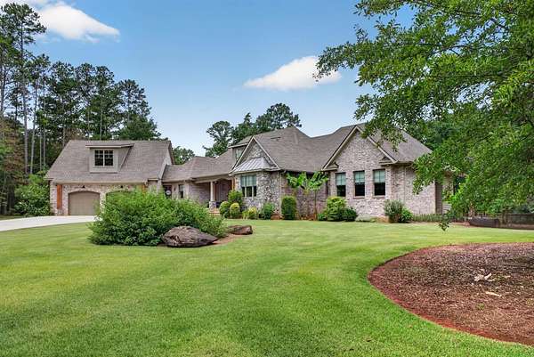 10 Acres of Land with Home for Sale in Aiken, South Carolina