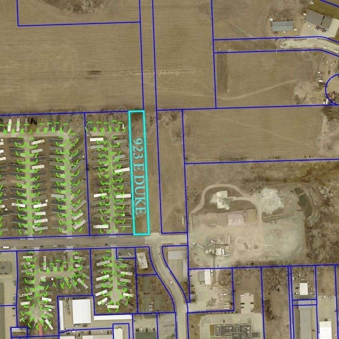 3 Acres of Commercial Land for Sale in Vermillion, South Dakota